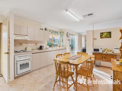 24 Harvest Road, Broadwater WA 6280