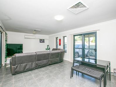 11 Sturt Place, South Hedland WA 6722