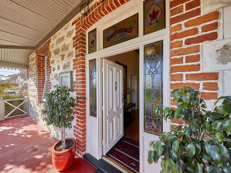 24 Hampton Road, Fremantle