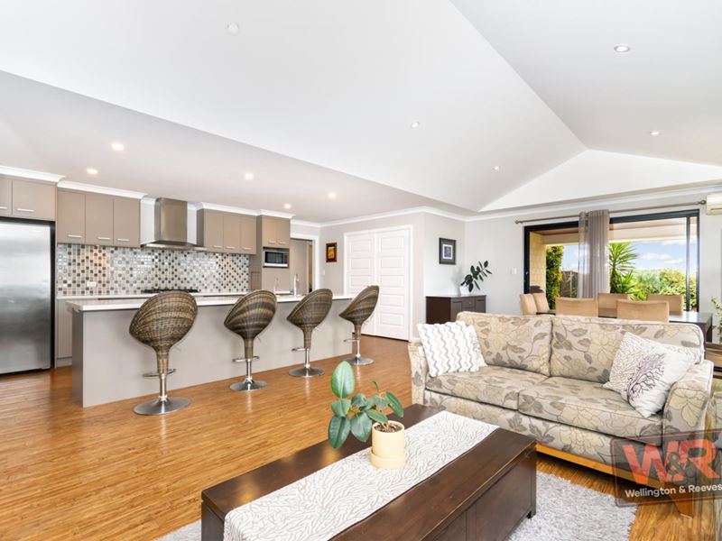 98 Discovery Drive, Spencer Park
