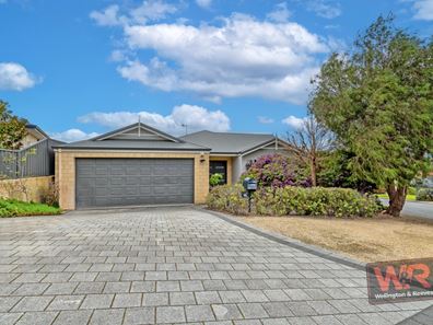 98 Discovery Drive, Spencer Park WA 6330