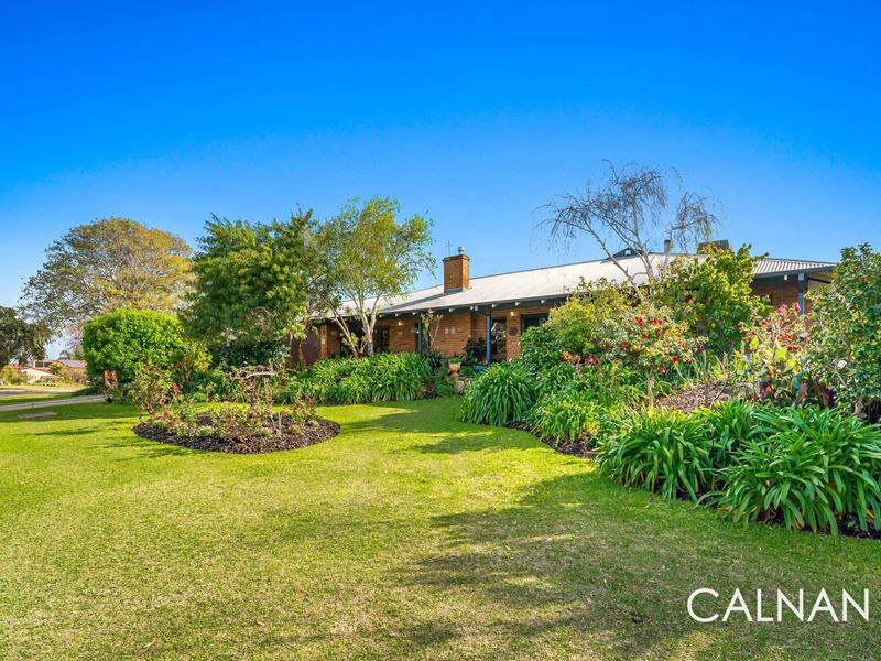 21 Devenish Way, Leeming