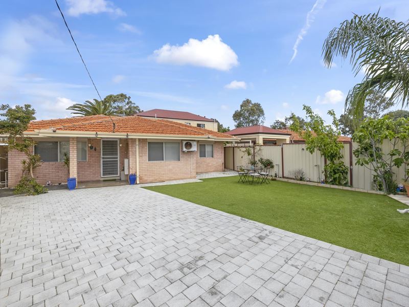 10 Yeaman Court, Koondoola WA 6064