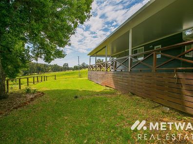 3076 Toodyay Road, Bailup WA 6082