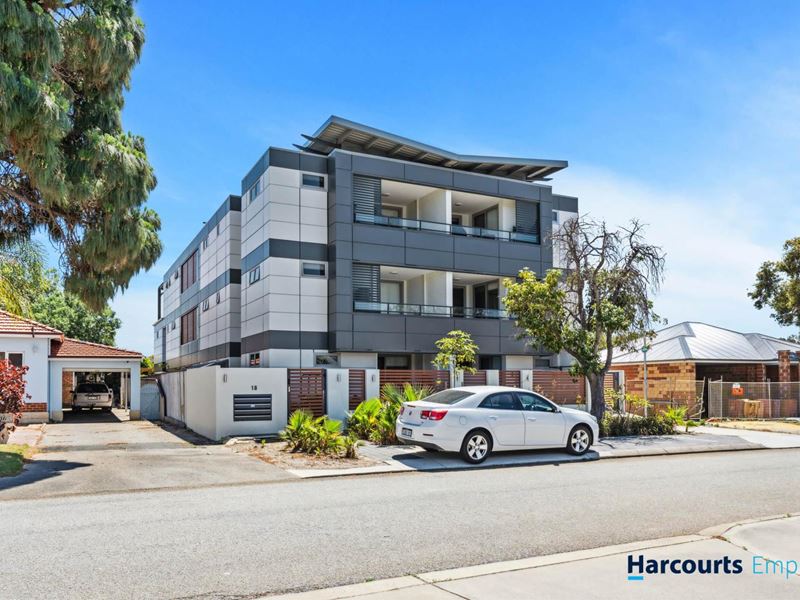 2/18 Sykes Avenue, Innaloo