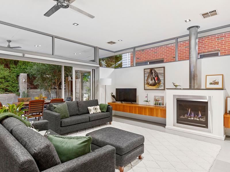 11 Robinson Street, Subiaco