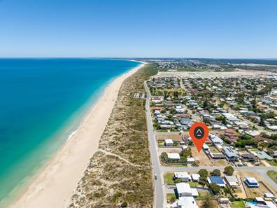 2 Albion Road, Madora Bay WA 6210