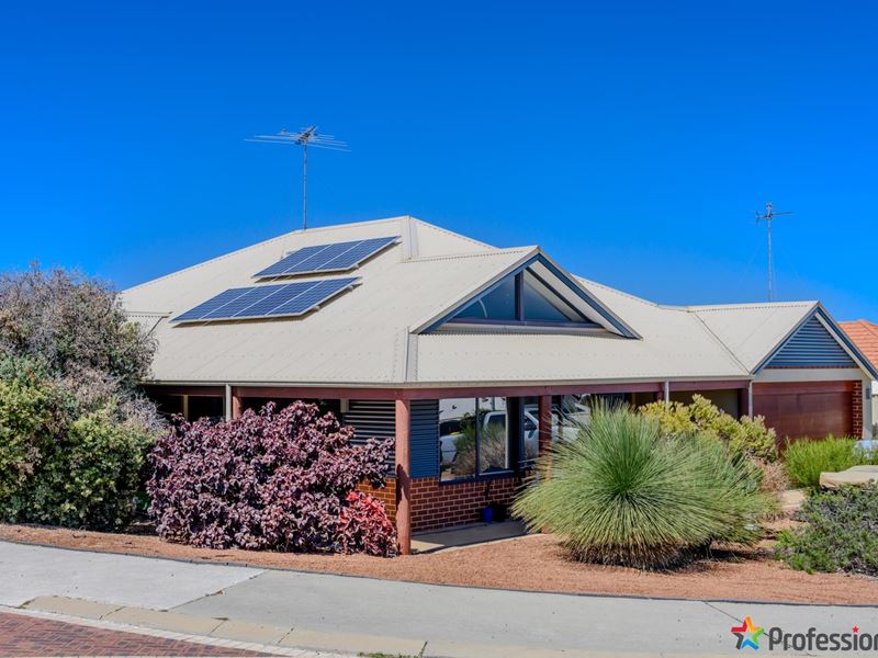 1 Cunderdin Loop, Dawesville