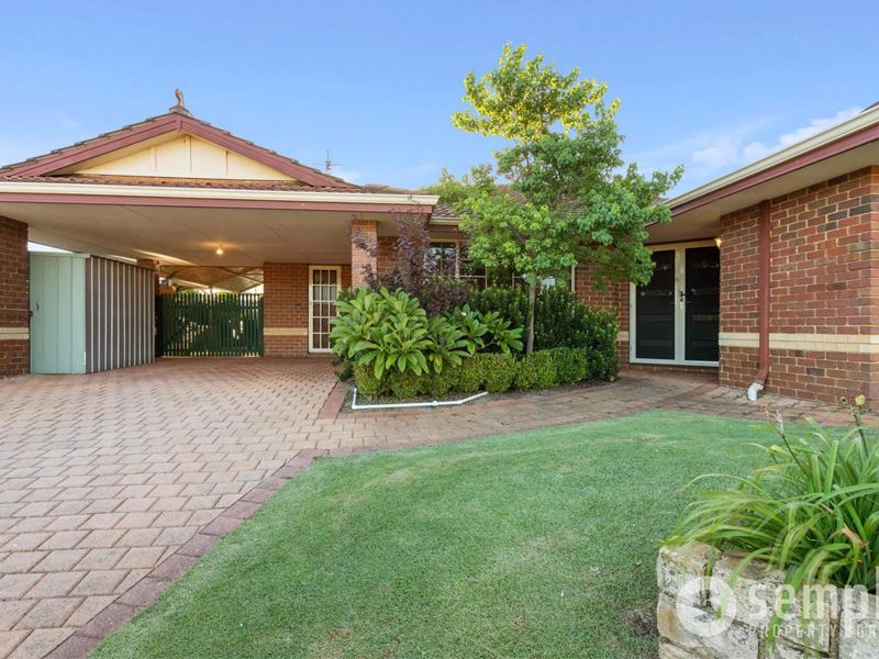 9 Pavonia Heights, South Lake