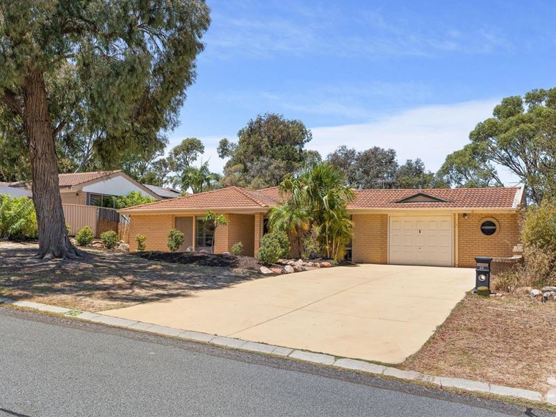 28 Huntingdale Crescent, Connolly