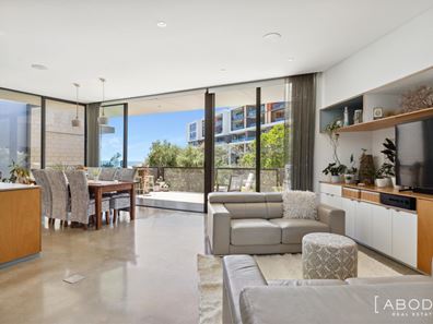 1 Ceylon Turn, North Coogee WA 6163