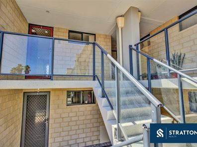 2/2 Towton Way, Langford WA 6147