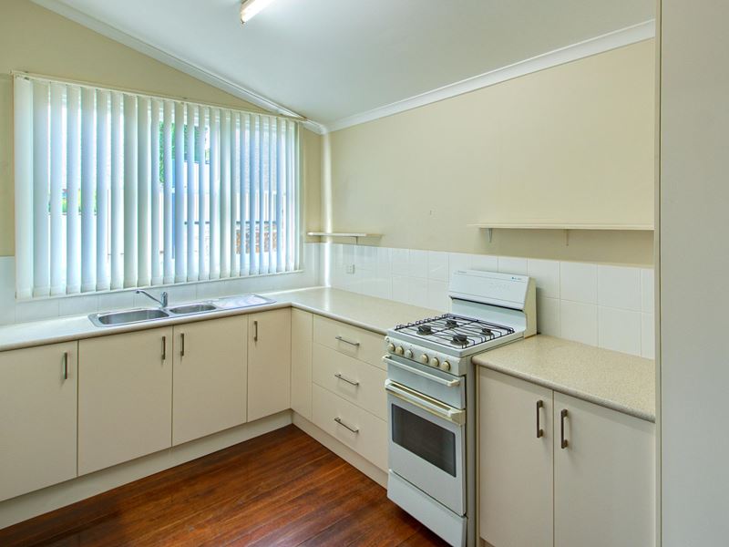 30 Ulster Road, Spencer Park WA 6330