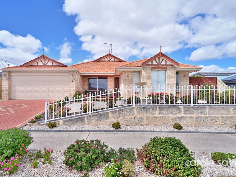 5 Bazille Crescent, Tapping
