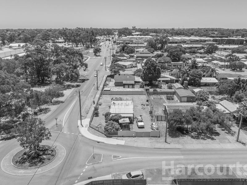 4 Third Avenue, Mandurah
