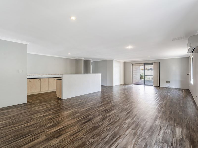 15 Malabar Drive, Secret Harbour