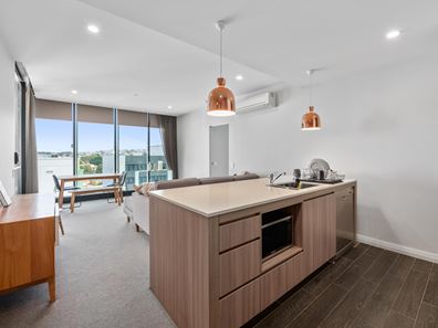 701/6 Baumea Way, Innaloo WA 6018