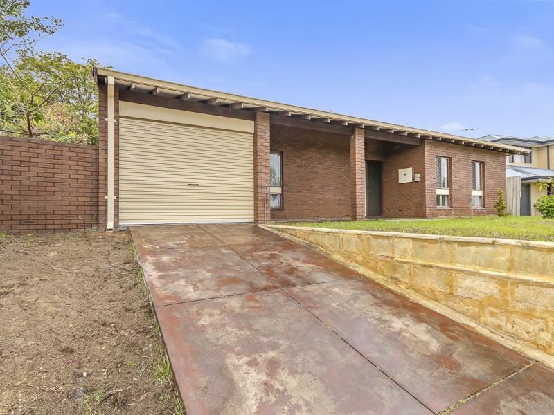 6 Agaton Street, Hamersley WA 6022