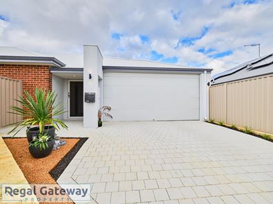 16 Guernsey Crescent, Byford WA 6122