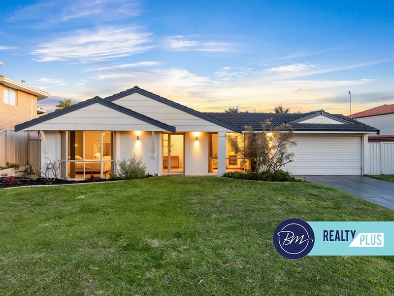 24 Arlington Loop, Coogee WA 6166