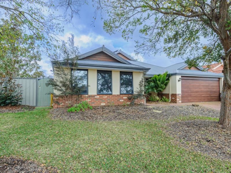 26 Benalla Crescent, Byford