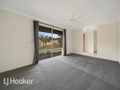 9 Hyland Crescent, Clarkson WA 6030