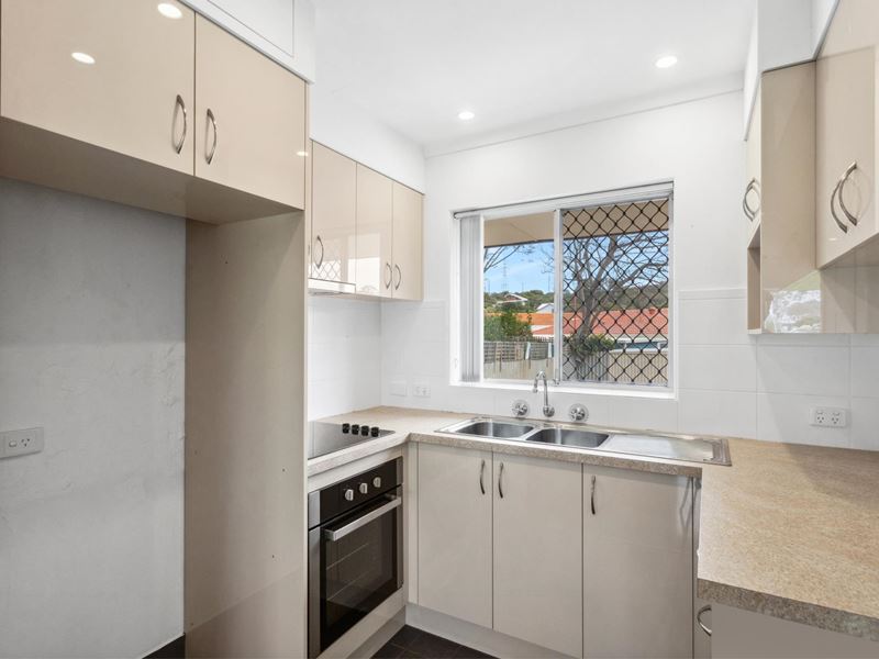 77A Davilak Avenue, Hamilton Hill