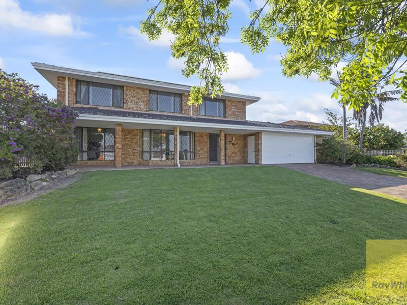 219 Summerlakes Parade, Ballajura WA 6066