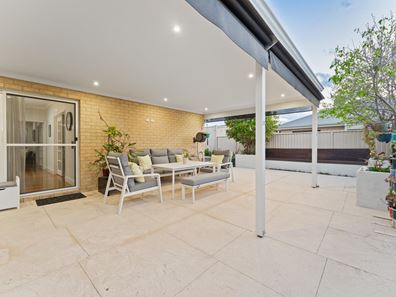 4 Hillsborough Avenue, Baldivis WA 6171