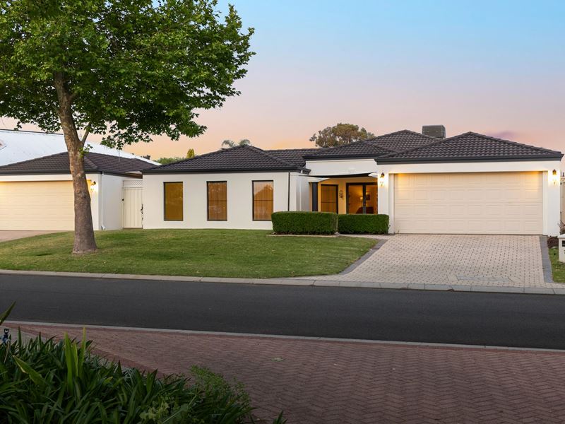 73 Huxtable Terrace, Baldivis