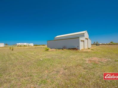 72 Sadler Way, Deepdale WA 6532