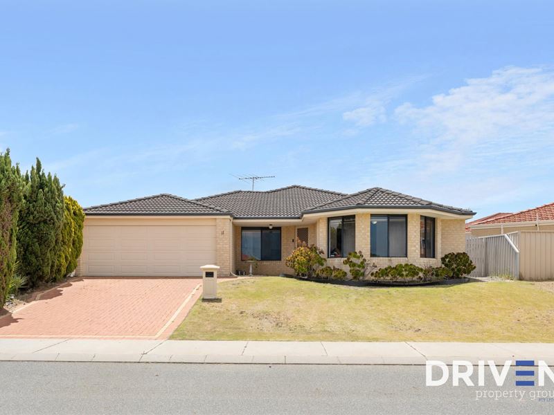 11 Allanbi Circle, Carramar