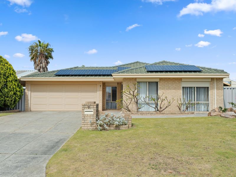 7 Aldinga Place, Waikiki WA 6169