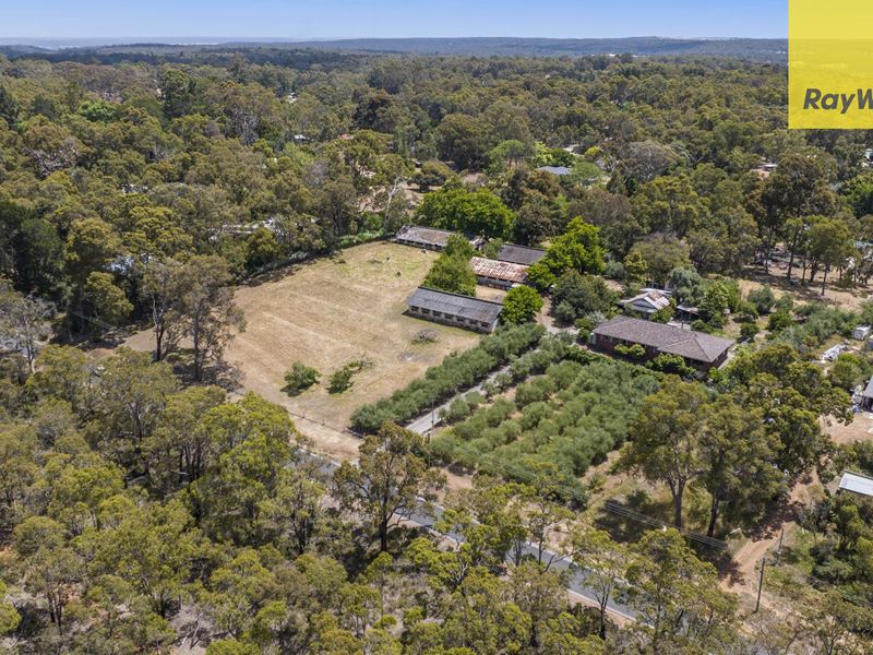 2295 Jacoby Street, Mundaring WA 6073