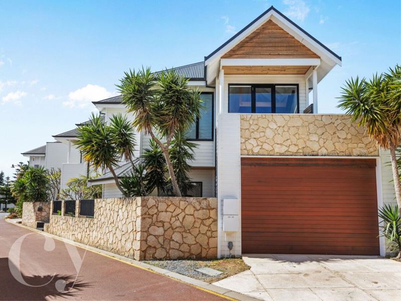 6 Heywood Lane, North Coogee WA 6163