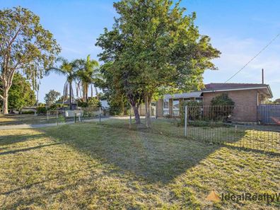 40 Watling Avenue, Lynwood WA 6147