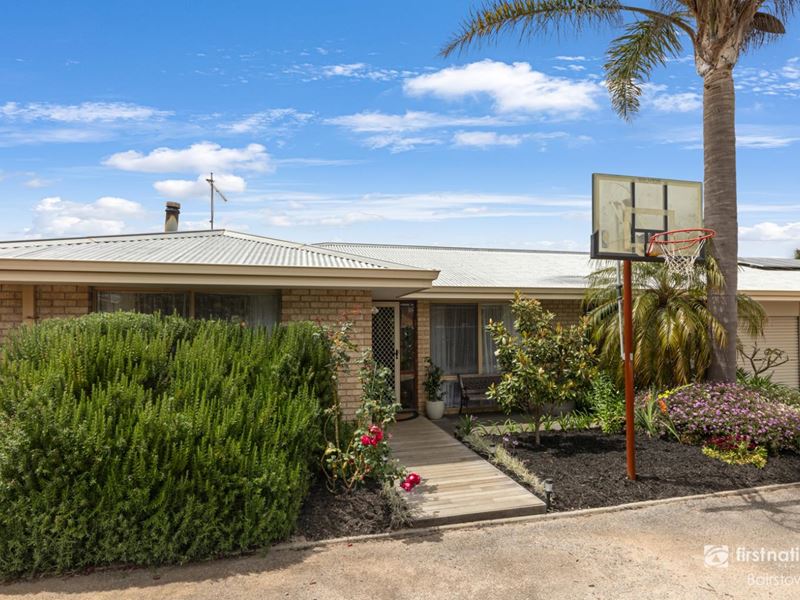 66B Sierra Crescent, Orana