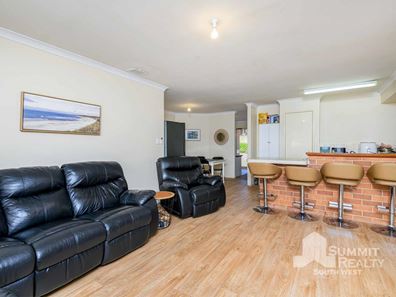21 Wallaroo Way, Australind WA 6233