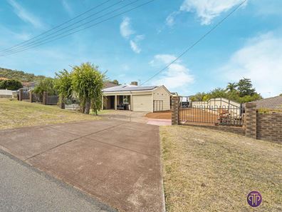 7 Ashley Drive, Kelmscott WA 6111
