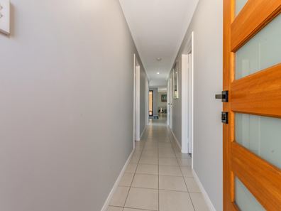 42 Costelloe Gardens, Butler WA 6036