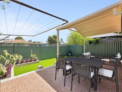 6/75 Clydesdale Street, Como WA 6152