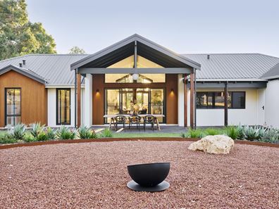 4 Olearia Court, Gelorup WA 6230