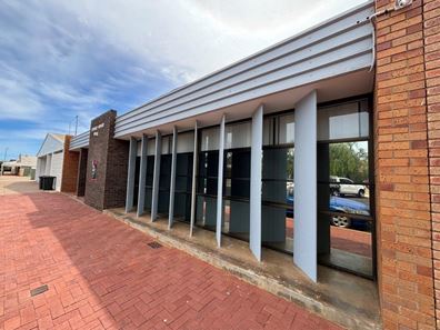 13 Stuart  Street, Carnarvon WA 6701