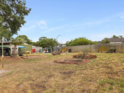 75 Third Avenue, Eden Hill WA 6054