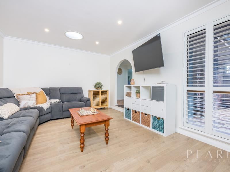 20 Skiff Way, Heathridge