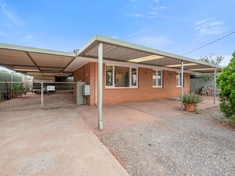 1 Blackall Place, South Kalgoorlie WA 6430