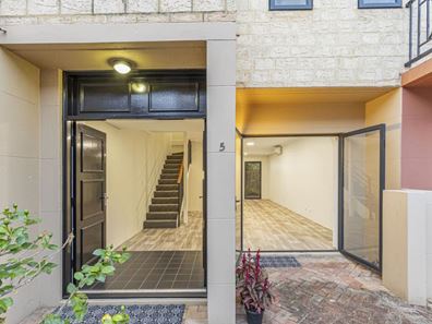 5/10 Kimberley Street, West Leederville WA 6007