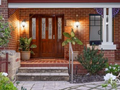 11 Richmond Circus, East Fremantle WA 6158