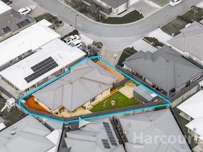 10 Blanche Crescent, Lakelands WA 6180