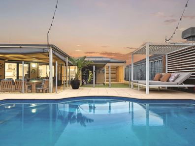 23 Gungurru Avenue, Hocking WA 6065